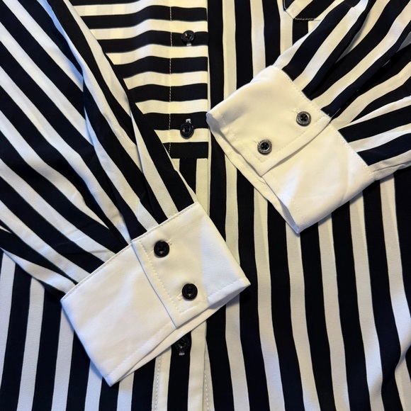 KARL LAGERFELD PARIS High Low Striped Button Down Shirt XL - Picture 8 of 10